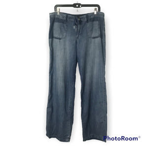Calvin Klein Jeans Women's 31 / 12 Lyocell Blend Blue Chambray Light Pants